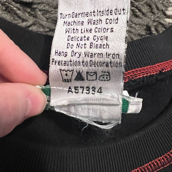 Vintage The Quacker Factory Christmas Angel Embellished Black Sweatshirt 90s - Picture 6 of 7